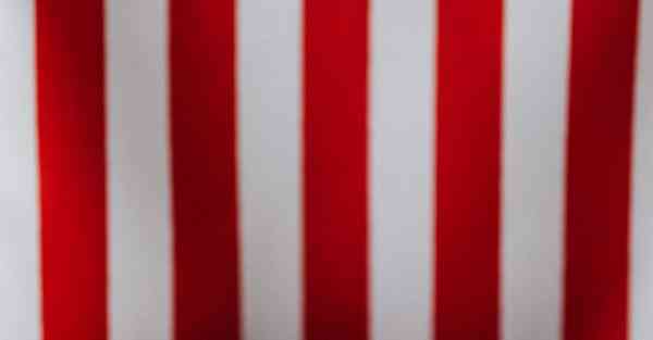 抖音AI绘画不小心画成爱因斯坦（抖音AI绘画不小心画成爱因斯坦了）