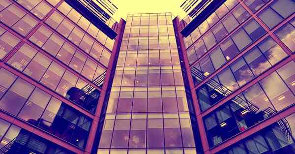 AI人工智能绘画目前进展（AI人工智能视频制作软件）