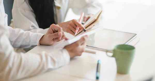 大数据包含设备数据的行业文章