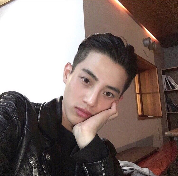 沈胜东曼