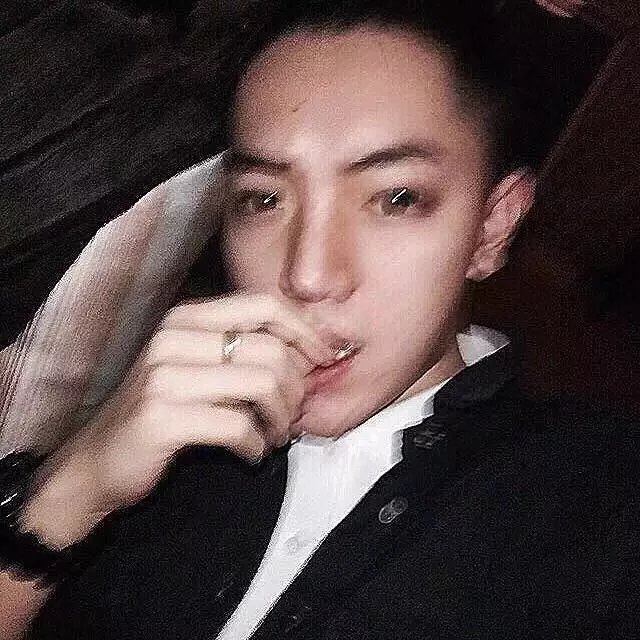 邵素凝飘