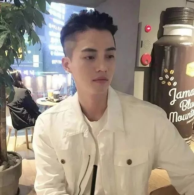 徐裕鸿绿